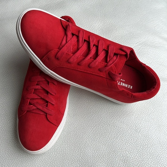NWOT Kenneth Cole Sneakers rare swede color Red - Picture 6 of 8